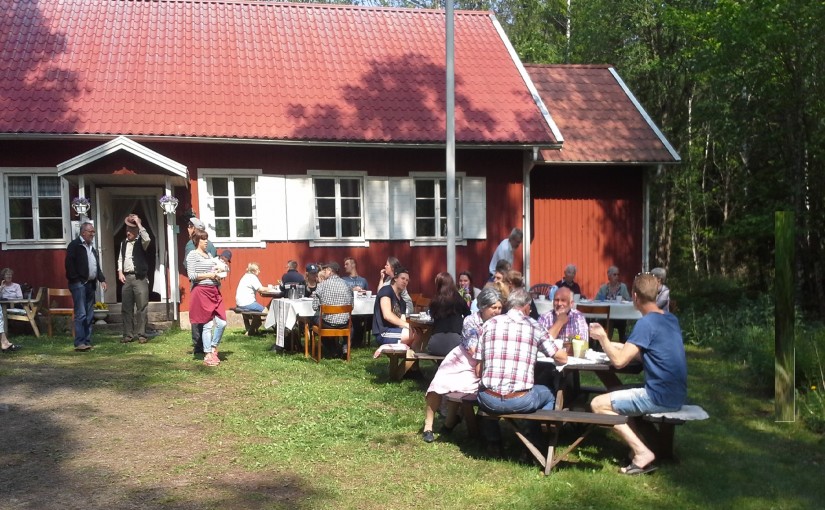 Fullt hus i bygdegården på natur-och kulturrundan
