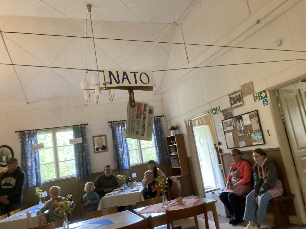 Lösningen heter förstås NATO - Nisses Automatiska TidningsOmbud.