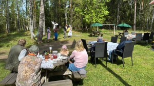 Gäster som fikar